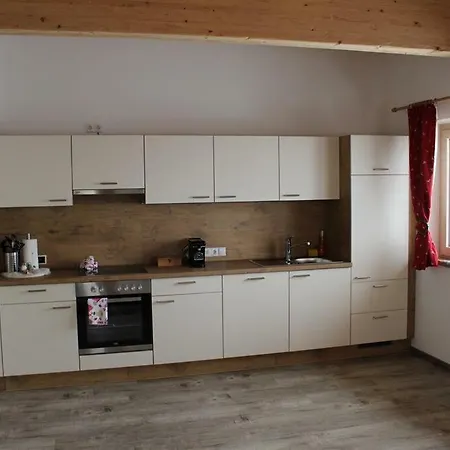 Alpinjuwel In * هيباخ