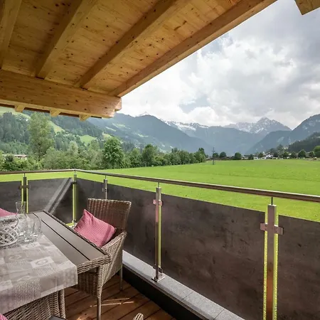 Alpinjuwel In Apartment *