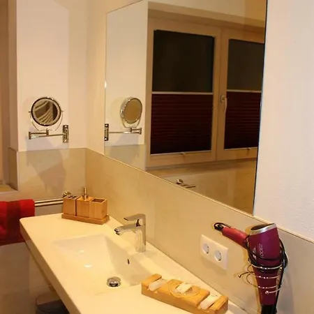 Alpinjuwel In アパート *