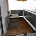 Alpinjuwel In *